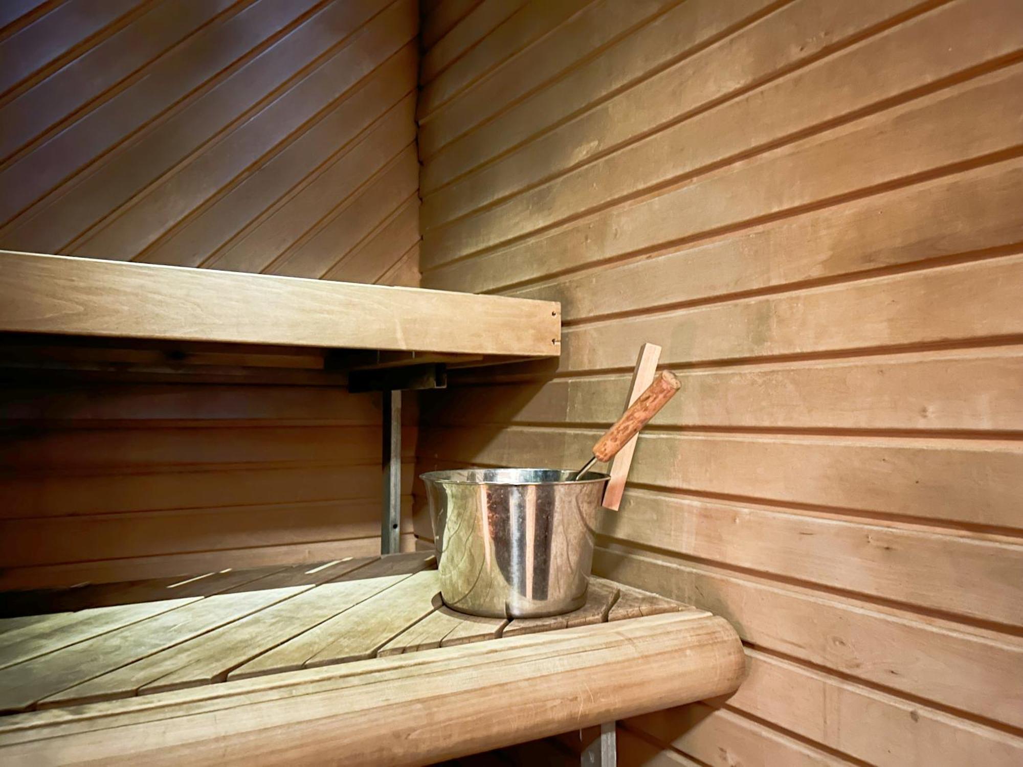 Peaceful Wood-Fired Sauna Stay Вантаа Екстер'єр фото